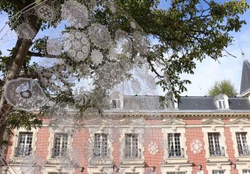 L’histoire marquante d’un patrimoine unique : la dentelle de Chantilly