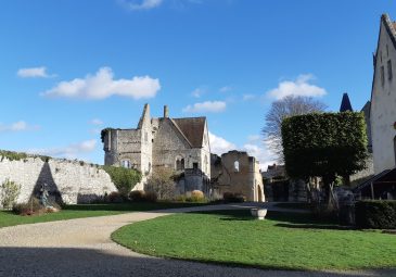 Parc et vestiges du Château royal