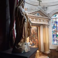 Rondleiding: "De kerk Notre-Dame, schilderijen en decor" in Chantilly