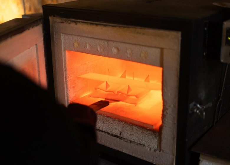 Anne de la Forge, émailleur d’art