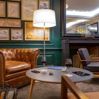 Mercure Chantilly Bar