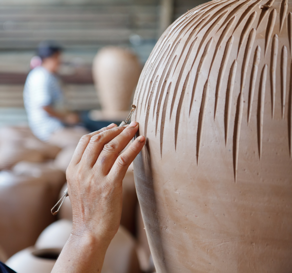 Stage de céramique pour adultes avec Claire Fréchet au village troglodytique de Gouvieux
