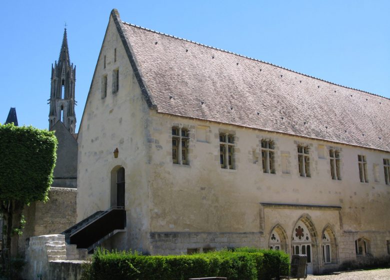 Vestiges du Château royal et Parc