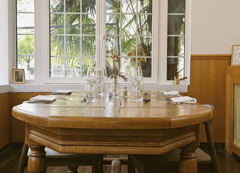 La Table de l'Hostellerie du Lys